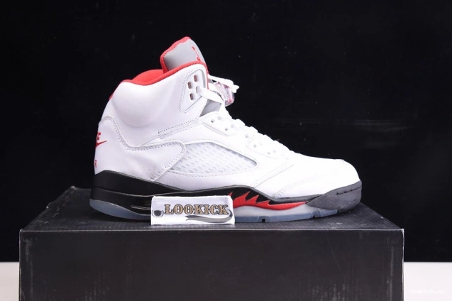 One Kick Red Retro Silver Fire (2020) Air Jordan 5 Tongue DA1911-102 0811